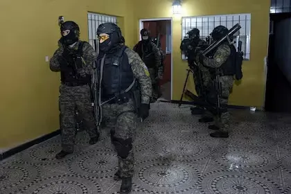 juzgan-a-seis-uniformados-santafesinos-que-OTYHDRMVUNDK3I4UA3LSYWJ654