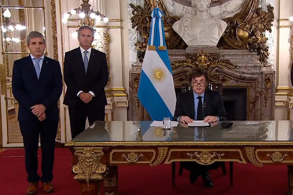 833567-b103884e-2dc2-4ec9-af5c-04d921aca3a4_0