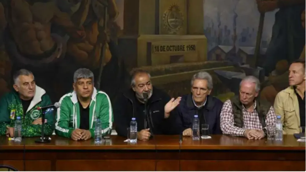 nota-1733220-pablo-moyano-suma-juan-grabois-plan-accion-asesora-exministros-macri-1083896