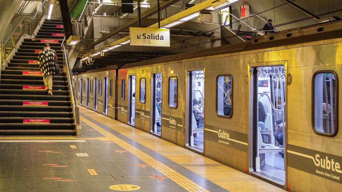 subtes-febrero-24jpg