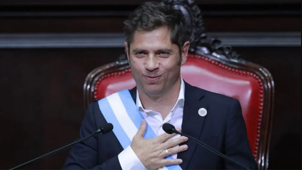 nota-1735012-kicillof-reunira-papa-llevara-nota-luis-caputo-intendentes-1085706