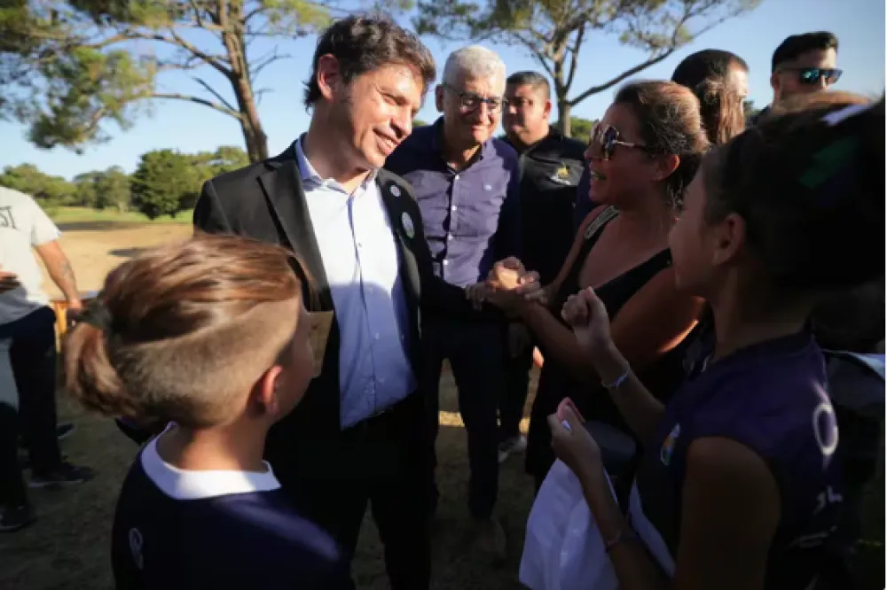 nota-1731457-otro-intendente-lanzo-candidatura-presidencial-kicillof-crece-discusion-interna-peronismo-1082095