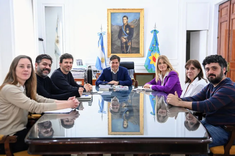 nota-1737229-axel-kicillof-apoya-legislatura-para-defender-planta-para-bahia-blanca-1087946