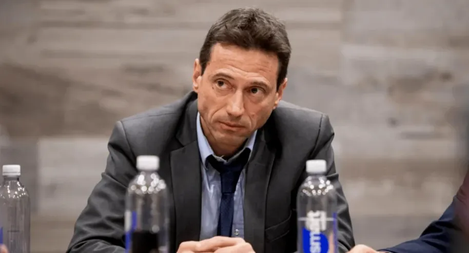 Captura de pantalla 2025-12-14 132712