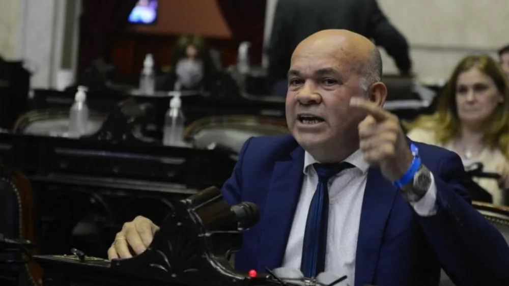 nota-1733260-diputado-cambiaron-voto-advierte-menem-tiene-aclarar-esta-cuestion-maximo-responsable-1083936