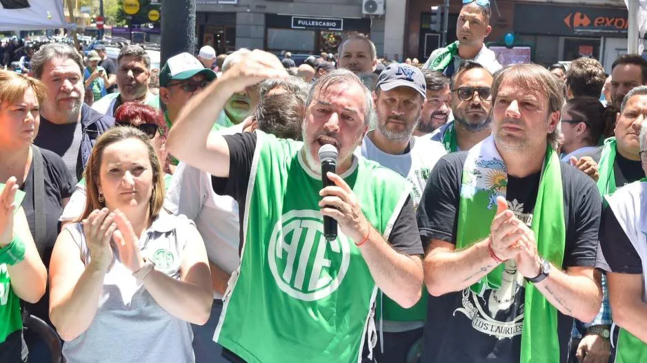 ate_aguiar_cabezas_catalano_2