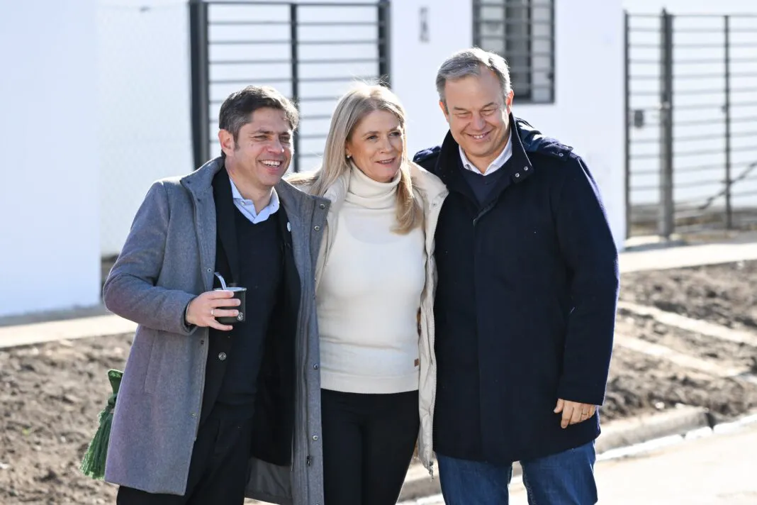 kicillof-magario-cascallares-1068x712