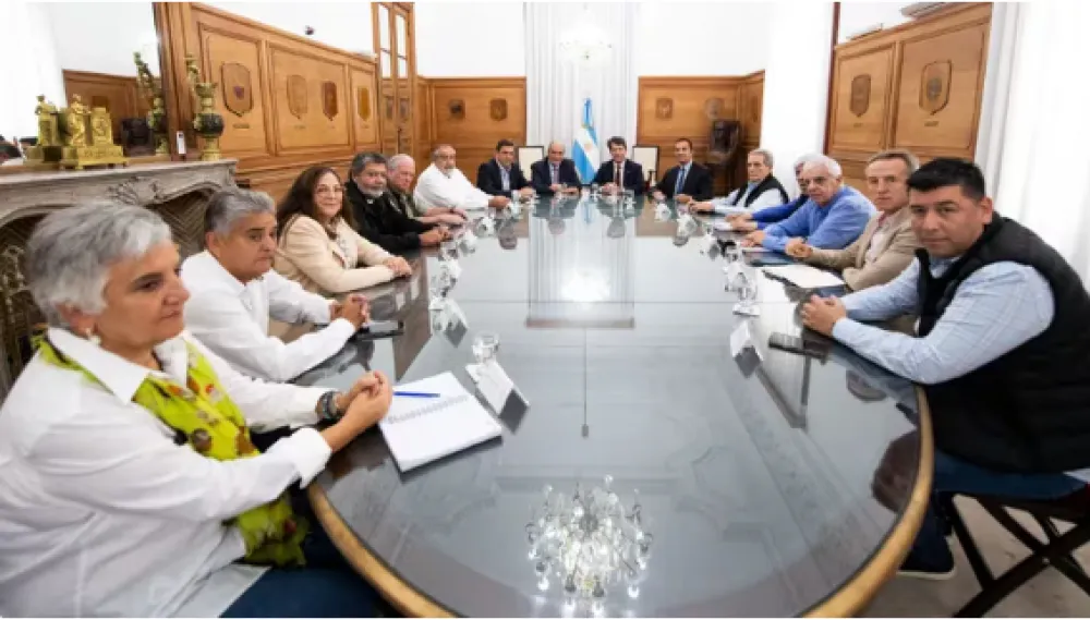 nota-1732907-tras-recorte-reforma-laboral-presiona-cambios-gobierno-apuesta-contraoferta-secreta-1083566