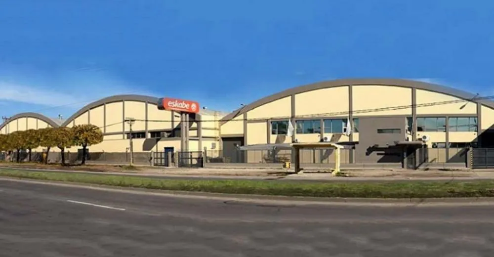 nota-1736350-fabrica-eskabe-suspendera-trabajadores-tandas-hasta-septiembre-preocupa-puedan-convertirse-despidos-industria-esta-planchada-1087053