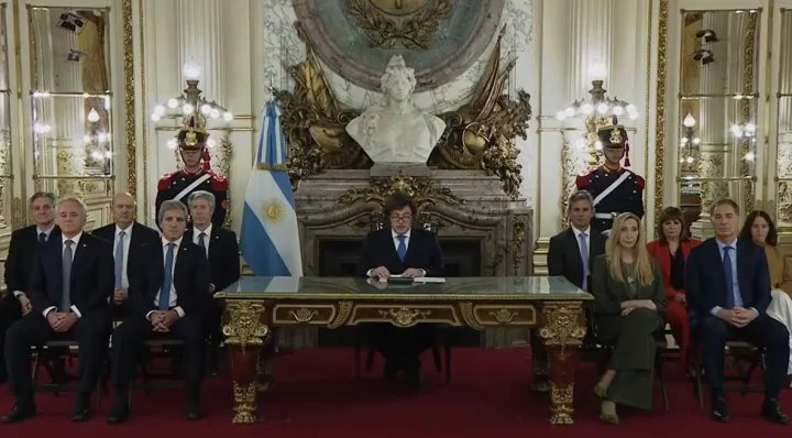 banco_central_milei_cadena_nacional-c69fe