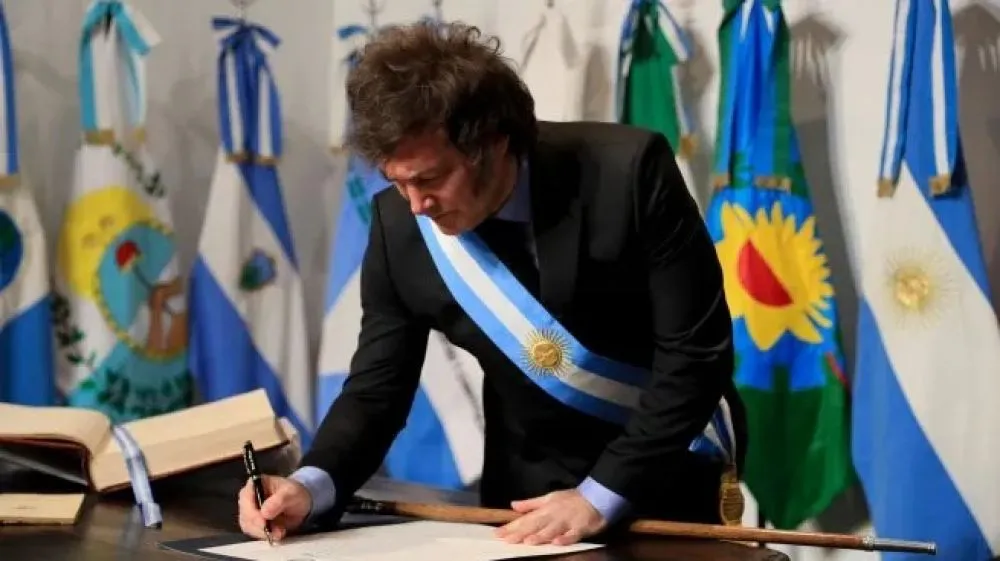 nota-1736422-javier-milei-dijo-pasara-gobernadores-cumplen-pacto-mayo-1087127