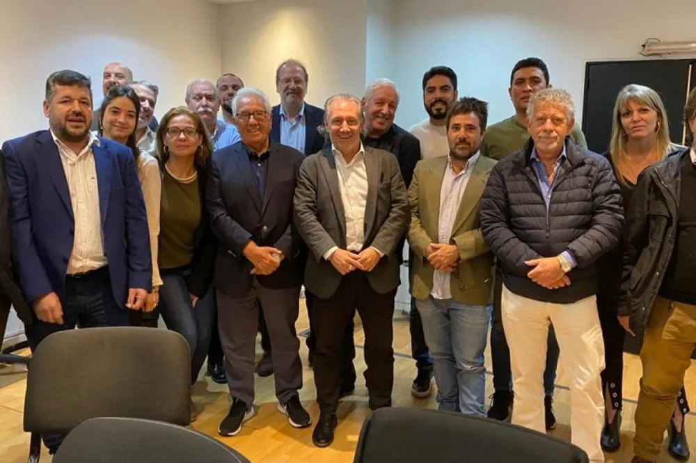 nota-1736222-jornada-conmemoracion-plata-anos-contrato-trabajo-1086925